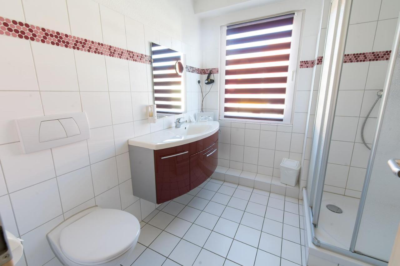 Rosen-Hotel Sangerhausen Esterno foto