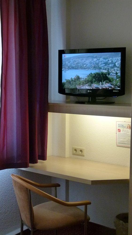 Rosen-Hotel Sangerhausen Esterno foto